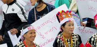 ႏိုင္ငံတကာျမစ္ေခ်ာင္းအင္းအိုင္မ်ားေန႔တြင္ ေငါ့ခ်န္းချမစ္ကမ္းနေဘး ကန္႔ကြက္သံမ်ားဟစ္ေၾကြးခဲ့