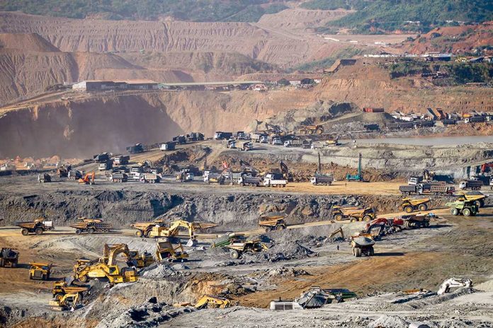 Jade Phakant Jade mine