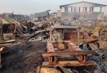 ဖားကန္႔တြင္ ကုမၸဏီႏွစ္ခုမီး႐ႈိ႕သည္ဟု သံသယျဖစ္သူအေယာက္ ငါးဆယ္ခန္႔အား စစ္ေဆးေန