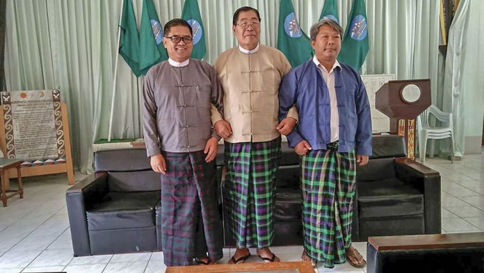 party-ၾကားျဖတ္ party-ၾကားျဖတ္