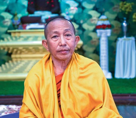 ကိုလိုနီငှက်ပျောတပ်မဟာတို့၏ မဟာဗျူဟာ ၀ါေရွာင္ဆရာေတာ ဦးဝီဇယ