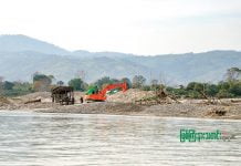 မေခမြစ် အထက်ပိုင်းတွင် တရားမဝင် ရွှေတူးဖော်မှုများ ရှိနေဆဲ Gold Mining in May Hka