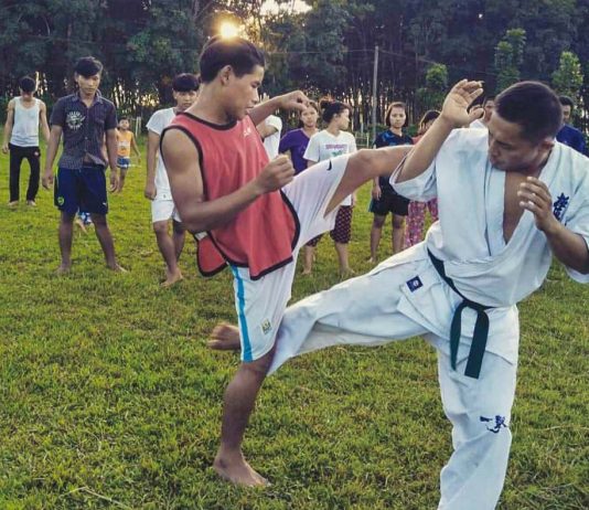 “နိုင်ငံတကာ ကရာတေးချန်ပီယံတွေဟာ ကချင်ပြည်နယ်သားတွေ ဖြစ်လာစေချင်တယ်” ဆိုတဲ့ ဇိုင်းဝန်ပေါင် ကျို့ရှင်းကရာတေးကလပ် နည်းပြ ယိန်းဘောမ်