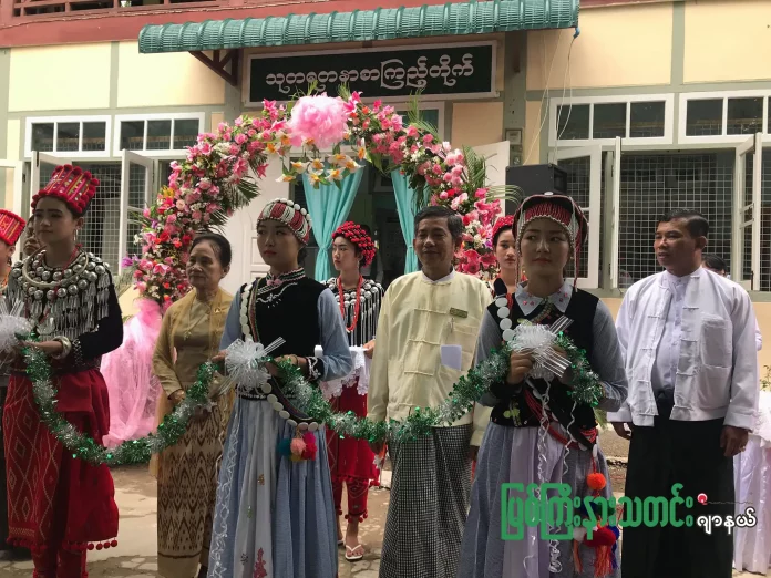 အ.ထ.က(၁) အဆင့်မြင့် ကျောင်းစာကြည့်တိုက်