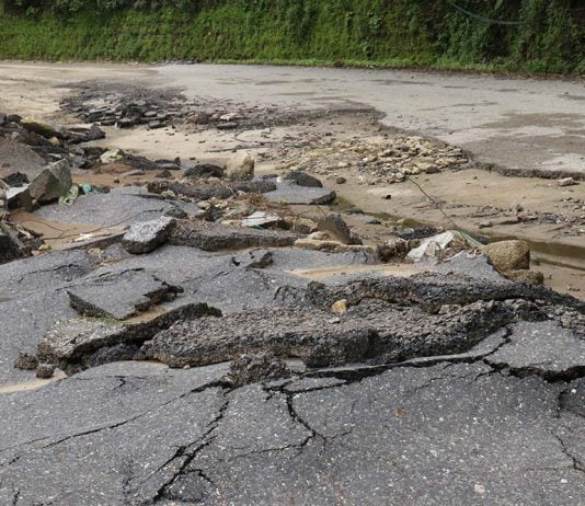 ဝိုင်းမော်-ဆဒုံး-ကန်ပိုက်တည်လမ်း ပြုပြင်ပေးရန် ဝိုင်းမော်အမတ်အဆိုတင်