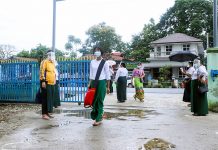 ကိုရိုနာဗိုင်းရပ်စ်ကာလအတွင်း ကျောင်းတွေ ပြန်လည်ဖွင့်လှစ်ချိန် ကျောင်းသားမိဘတွေရဲ့ စိုးရိမ်ပူပန်မှု