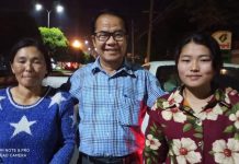 မြစ်ကြီးနားတက္ကသိုလ်ရှေ့ ဖြိုခွင်းမှုတွင် ဖမ်းဆီးခံခဲ့ရသည့် ဖောင်တဲ ဆိုင်းနန် ပြန်လည်လွတ်မြောက်