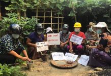စစ်အာဏာရှင်စနစ် ကျဆုံးရန် နာမ်နှိမ်သည့် လှုပ်ရှားမှုတစ်ခု မြစ်ကြီးနား မိခင်တစ်စုမှ ပြုလုပ်