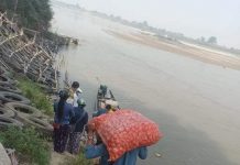 စင့်ကင်ကျေးရွာမှ စစ်ရှောင်များအတွက် ဗန်းမော်လူငယ်အချို့မှ အခြေခံစားသောက်ကုန်များ သွားရောက်လှူဒါန်း