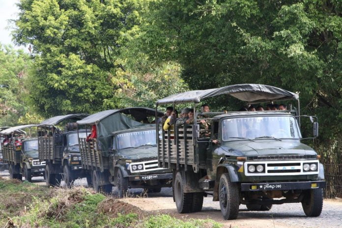 ဒွမ်ဘုံးကျေးရွာတိုက်ပွဲ