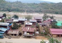 မြစ်ဆုံအထက် တီယန်ဇွပ်ကျေးရွာတွင် အာဏာသိမ်းပြီးနောက် မူးယစ်ဆေးဝါး ပေါ်ပေါ်တင်တင် ရောင်းဝယ်သုံးစွဲ၊ အသက်မပြည့်သေးသူများလည်း သုံးစွဲလာ မြစ်ဆုံအထက်-တီယန်ဇွပ်ကျေးရွာ