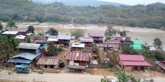 တီယန်ဇွပ်-ကျေးရွာ မြစ်ဆုံအထက်-တီယန်ဇွပ်ကျေးရွာ