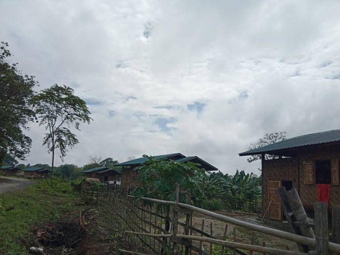 ရေကြည်ကျေးရွာစစ်ရှောင်များ ရေကြည်ကျေးရွာစစ်ရှောင်များ