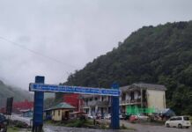 မြန်မာ-တရုတ် ကန်ပိုက်တီမြို့တွင်နယ်စပ်သွားလာခွင့် စာအုပ်ထုတ်ပေးခြင်းများ ပိတ်ပင်ထားသော်လည်း ပွဲစားများမှ ငွေကျပ်သိန်းဆယ်ချီ တောင်းခံပြီး ပြုလုပ်ပေးနေ