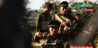 “မြစ်ကြီးနား-ဗန်းမော် ကားလမ်းတစ်လျှောက်လုံး စစ်မြေပြင်ဖြစ်သွားပါပြီ။ ကျနော်တို့ KIA တွေ နေရာယူပြီးတော့မှ ခုခံတိုက်ခိုက်နေတဲ့ အခြေအနေဖြစ်ပါတယ်” KIO/KIA ပြန်ကြားရေးတာဝန်ခံ ဗိုလ်မှူးကြီးနော်ဘူ။(ရုပ်သံ အင်တာဗျူး)