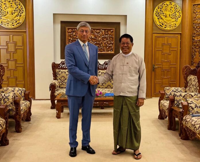 တရုတ်သံအမတ်