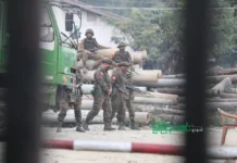 မြစ်ကြီးနား- မြစ်ဆုံလမ်းပေါ်မှာ ကုန်တင်ယာဉ်တွေကို စစ်ကောင်စီ စစ်ဆေးနေ