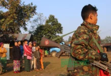 မြစ်ဆုံအနီးက တန်ဖရဲကျေးရွာမှာ စစ်ကောင်စီတပ်သားအင်အား ဖြည့်တင်း