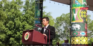 မြစ်ကြီးနားသတင်းဂျာနယ်၏ အပတ်စဉ် TV အစီအစဉ်တင်ဆက်မှု။ (ကချင် – ဂျိန်းဖော့) ဧပြီလ (၁၅) ရက်။