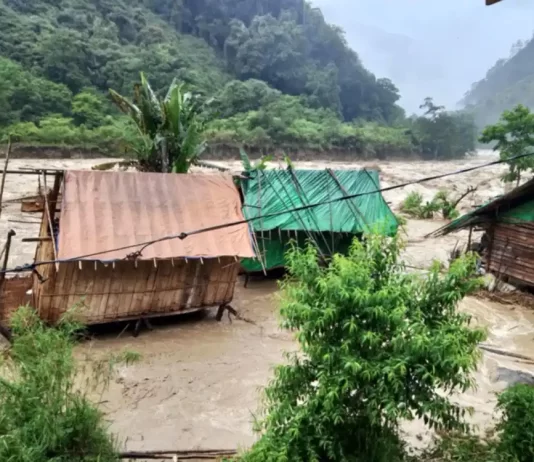 ရေဘေးကြောင့် ရွှေ့ပြောင်းခဲ့ရတဲ့ ထလာထုဒေသခံတွေ စားဝတ်နေရေး အခက်ကြုံ