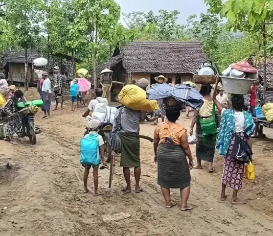 မြန်မာနိုင်ငံမှာ အဓမ္မနေရပ်စွန့်ခွာရသူ ၅ ဒဿမ ၃ သန်းရှိနေတယ်လို့ UNHCR ပြော