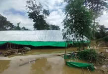 ဖားကန့်မှာ ရေအနည်းငယ်ကျဆင်းသွားပေမဲ့ စစ်ရှောင်စခန်းနဲ့ မြေနိမ့်ပိုင်းနေရာတွေမှာ ရေနစ်မြုပ်နေဆဲ