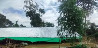 ဖားကန့်မှာ ရေအနည်းငယ်ကျဆင်းသွားပေမဲ့ စစ်ရှောင်စခန်းနဲ့ မြေနိမ့်ပိုင်းနေရာတွေမှာ ရေနစ်မြုပ်နေဆဲ