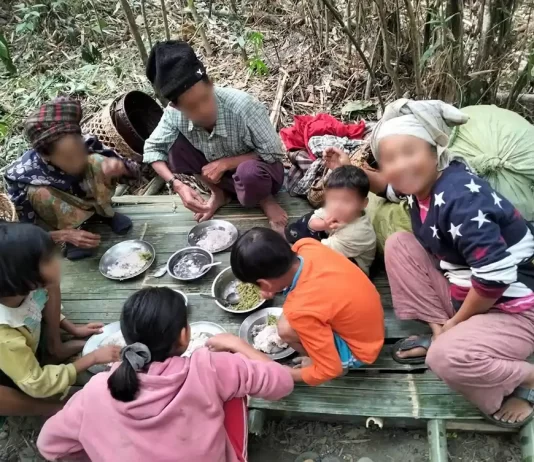 ကချင်ပြည်နယ်မှာ ၂၀၂၁ ခုနှစ်နောက်ပိုင်း ပြည်တွင်းနေရပ်စွန့်ခွာသူ ၁၈၀,၀၀၀ နီးပါးရှိ