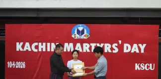 ကချင်အာဇာနည်တွေရဲ့ မိသားစုဝင် ကျောင်းသူ/သားတွေကို KSCU က ပညာသင်ထောက်ပံ့ကြေး ပေးအပ်