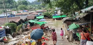 ရေကြီးရေလျှံဖြစ်ပြီးနောက် ဖားကန့်မှာ ဝမ်းပျက်ဝမ်းလျှောနဲ့ ငှက်ဖျား အဖြစ်များလာ